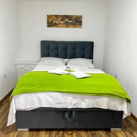 Mia * Travnik